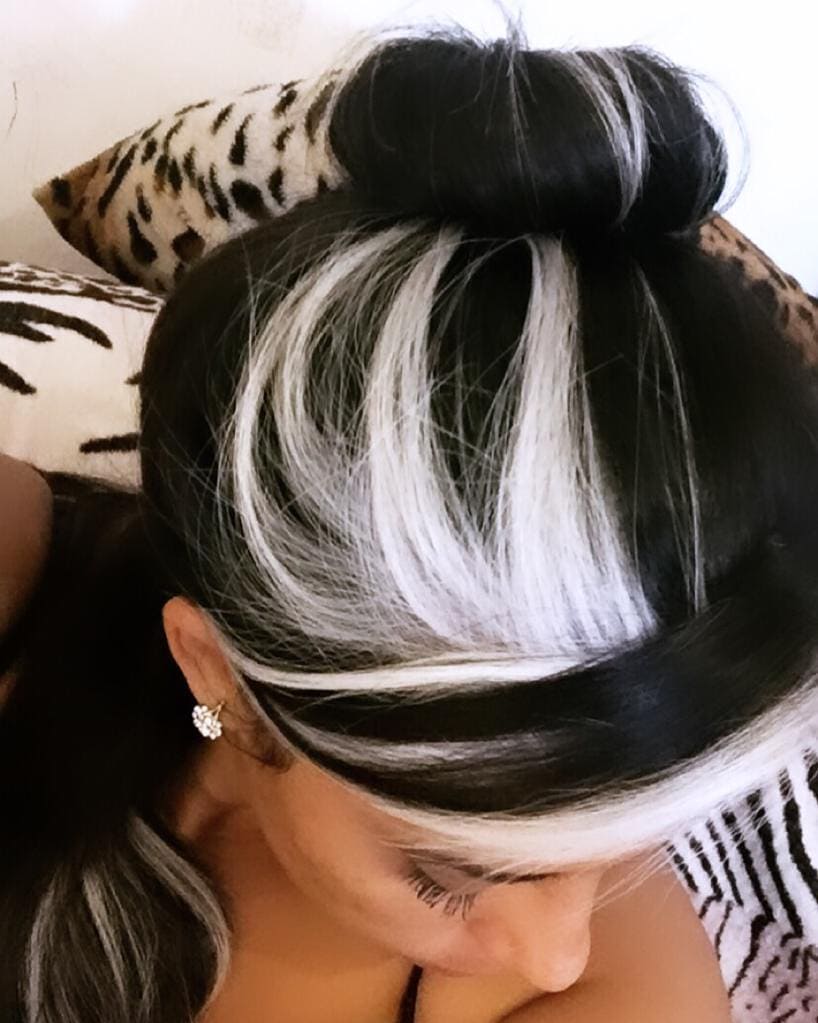 mecha frontal branca.jpg